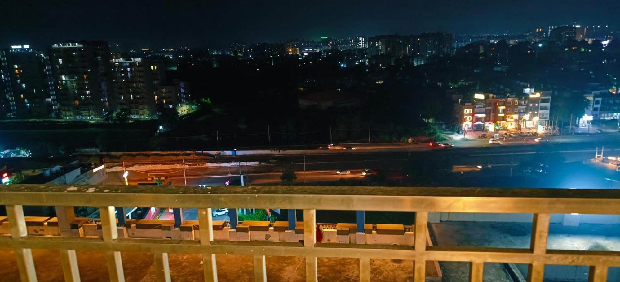 ホテル The Cerro Ricco 2 Zirakpur エクステリア 写真